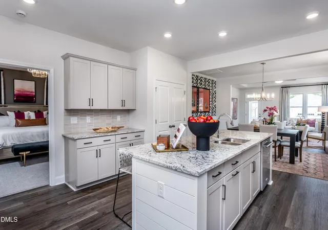 Photo 4 of Single family home for sale at 368 Village Walk Dr, Clayton, NC 27527 | MLS# 10164355 | Listing updated on 2026-05-01