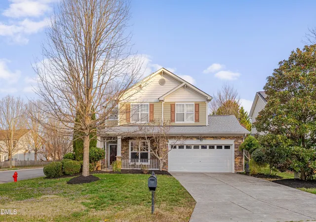 Photo 1 of Sale Pending at 2103 Woodsdale Dr, Durham, NC 27703 | MLS# 10152260 | Listing updated on 2026-04-06