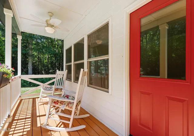 Photo 2 of Sale Pending at 33 Holly Run, Pittsboro, NC 27312 | MLS# 10145845 | Listing updated on 2026-05-07