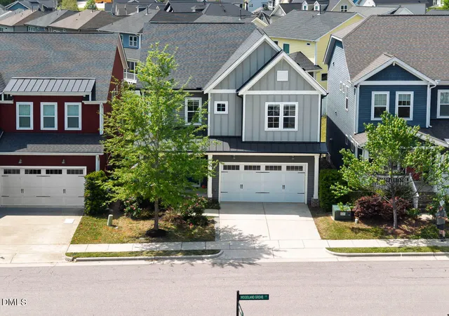 Photo 2 of Single family home for sale at 96 Woodland Grv Ln, Chapel Hill, NC 27516 | MLS# 10159720 | Listing updated on 2026-05-06