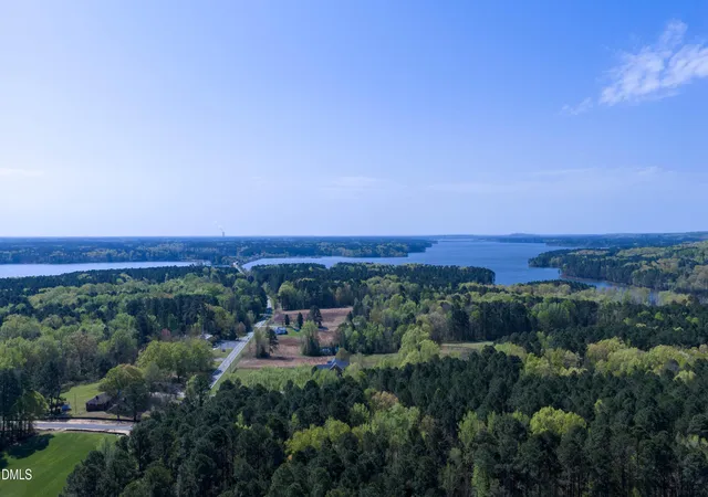 Photo 52 of Single family home for sale at 1491 Farrington Point Rd, Chapel Hill, NC 27517 | MLS# 10157429 | Listing updated on 2026-04-03