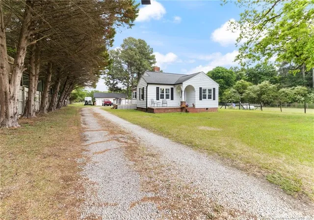 Photo 2 of Sale Pending at 15951 Us Hwy 15 501, Aberdeen, NC 28315 | MLS# 762061 | Listing updated on 2026-05-13