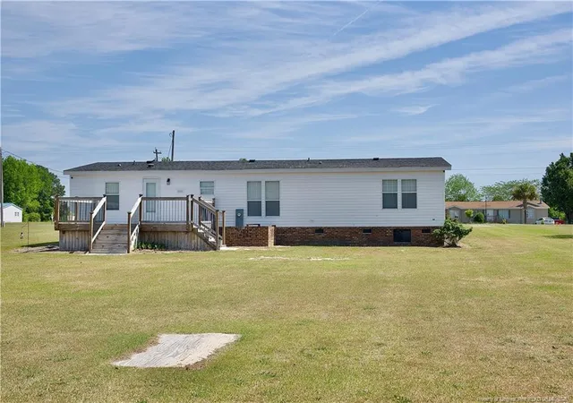 Photo 31 of Manufactured home for sale at 1071 Watts Rd, Lumberton, NC 28360 | MLS# 760887 | Listing updated on 2026-04-16