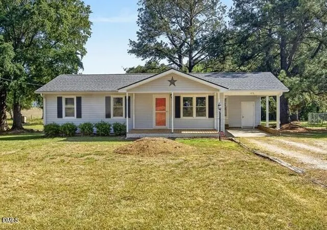 Photo 1 of Single family home for sale at 1020 Jackson Royster Rd, Henderson, NC 27537 | MLS# 10160938 | Listing updated on 2026-04-17