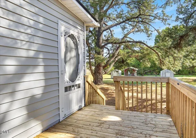 Photo 28 of Single family home for sale at 1020 Jackson Royster Rd, Henderson, NC 27537 | MLS# 10160938 | Listing updated on 2026-04-17