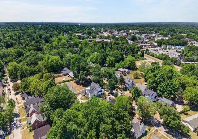 Photo 51 of Single family home for sale at 558 Rowland St, Henderson, NC 27536 | MLS# 10165304 | Listing updated on 2026-05-07