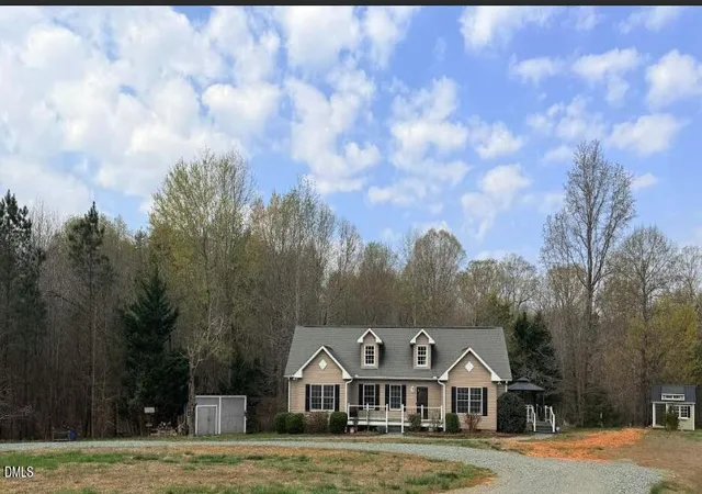Photo 2 of Sale Pending at 5522 Pleasant Woods Dr, Mebane, NC 27302 | MLS# 10153691 | Listing updated on 2026-04-22