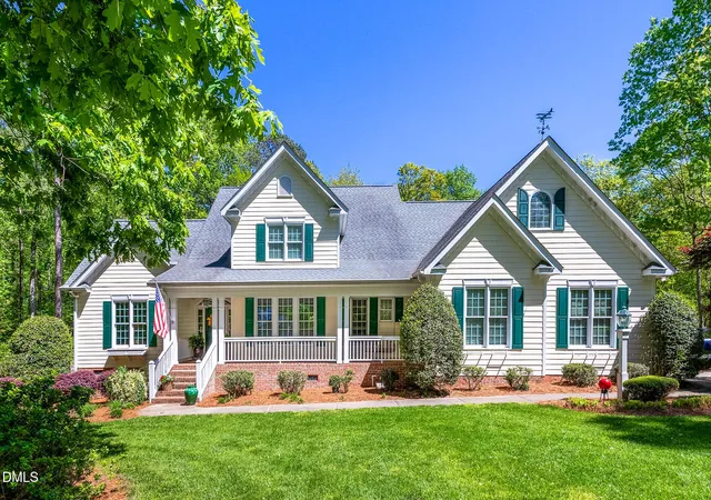 Photo 1 of Single family home for sale at 3728 Country Clb Rd, Zebulon, NC 27597 | MLS# 10164038 | Listing updated on 2026-05-10