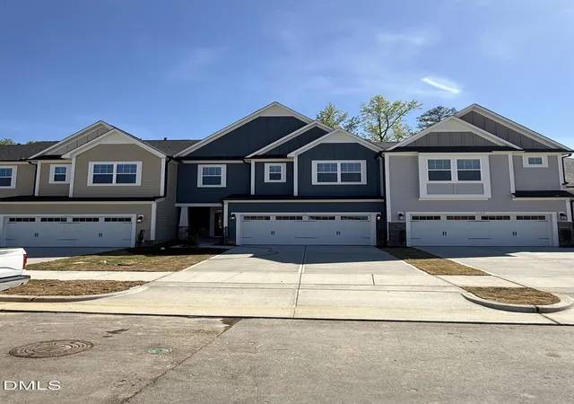 Photo 2 of Townhouse for sale at 3167 Mission Olive Pl #309, New Hill, NC 27562 | MLS# 10164490 | Listing updated on 2026-05-12