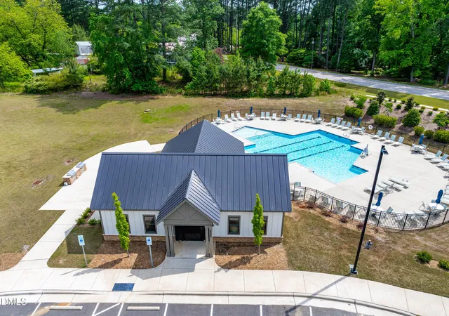 Photo 37 of Sale Pending at 2135 Leo Dr, Apex, NC 27502 | MLS# 10165688 | Listing updated on 2026-05-11