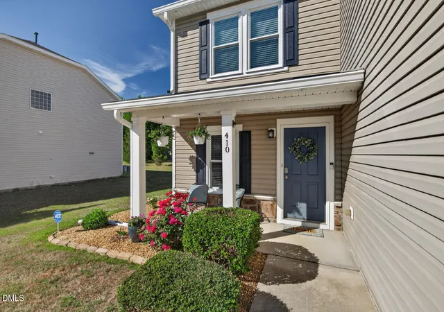 Photo 2 of Single family home for sale at 410 Regulators Way, Hillsborough, NC 27278 | MLS# 10162582 | Listing updated on 2026-05-12
