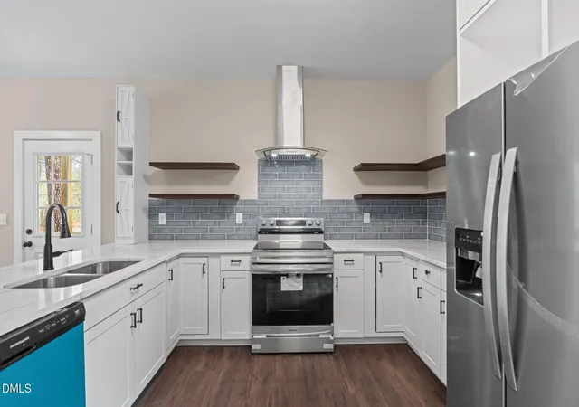 Photo 2 of Single family home for sale at 147 Creek Bnd Dr, Vass, NC 28394 | MLS# 10148500 | Listing updated on 2026-04-08