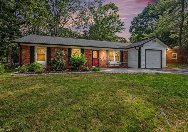 Homes for sale in King, NC | 314 Mountainbrook Dr, King, NC 27021 | MLS# 1223759