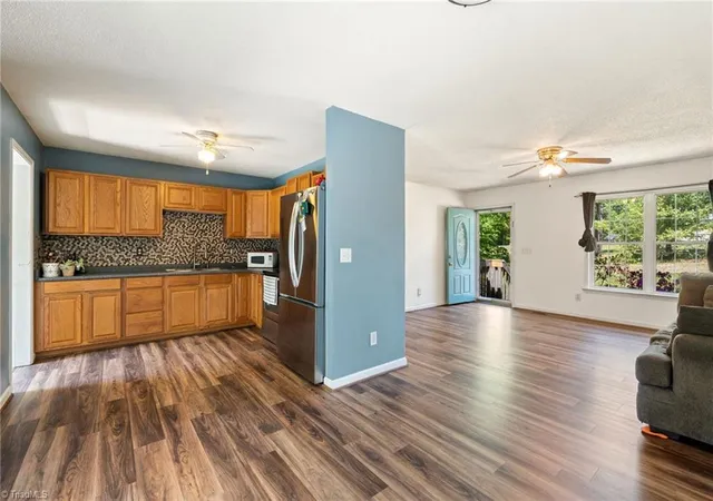 4th image of 489 Eddinger Rd, Thomasville, NC 27360 | MLS# 1217812