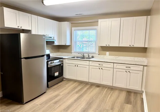 Homes for sale in Burlington, NC | 1107 Alden St, Burlington, NC 27217 | MLS# 1222802