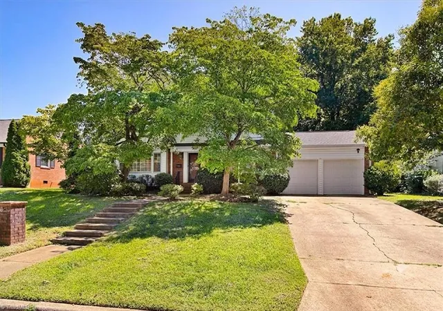 Photo 2 of Single family home for sale at 1106 Mcdowell Dr, Greensboro, NC 27408 | MLS# 1229755 | Listing updated on 2026-10-01