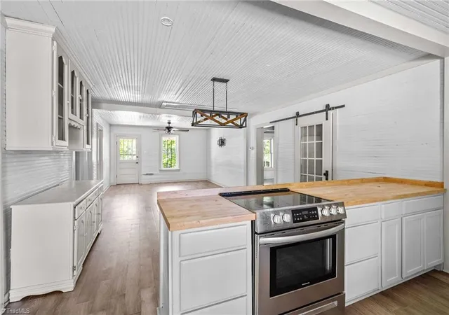 3rd image of 1028 Gladstone Rd, Mocksville, NC 27028 | MLS# 1222950