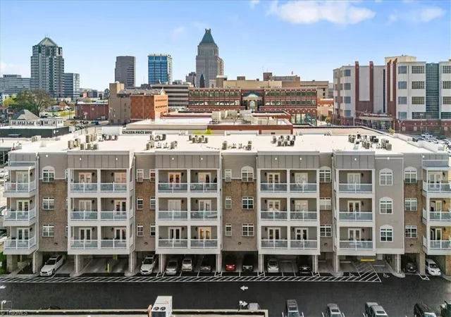 18th image of 605 W Market St #316, Greensboro, NC 27401 | MLS# 1214762