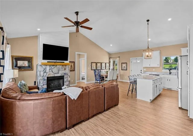 Photo 5 of Single family home for sale at 414 Turtle Ridge Rd, Sparta, NC 28675 | MLS# 1233184 | Listing updated on 2026-09-01