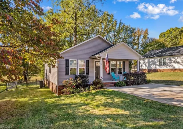 Photo 2 of Single family home for sale at 1160 Roberts St, China Grove, NC 28023 | MLS# 1230674 | Listing updated on 2026-09-17