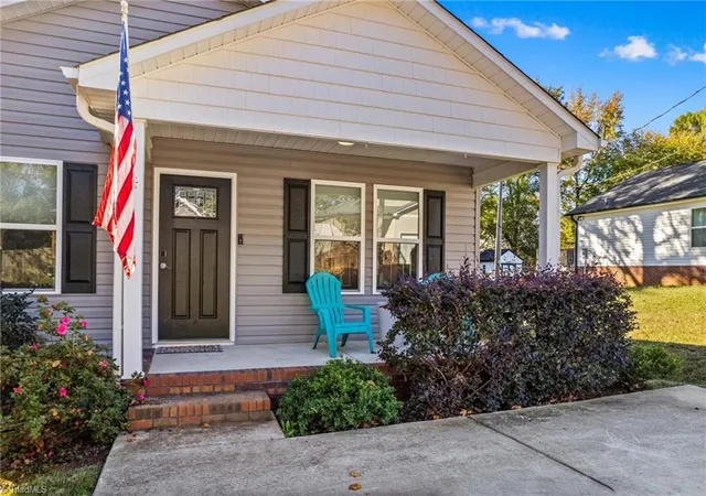 Photo 4 of Single family home for sale at 1160 Roberts St, China Grove, NC 28023 | MLS# 1230674 | Listing updated on 2026-09-17