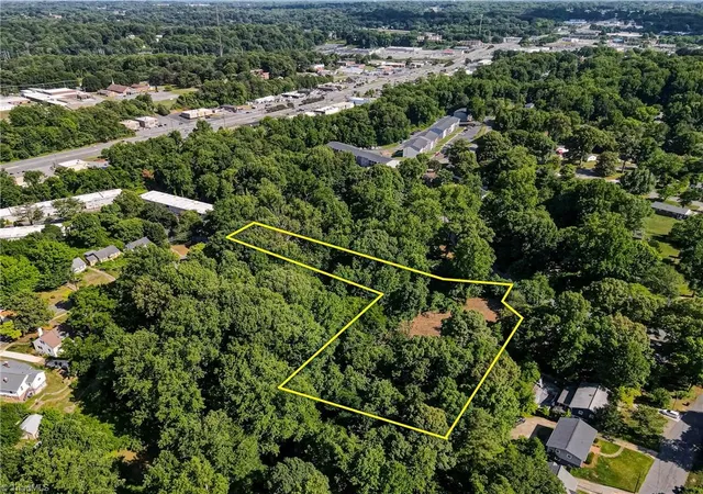 3rd image of 1631 Ardsley St, Winston Salem, NC 27103 | MLS# 1223179