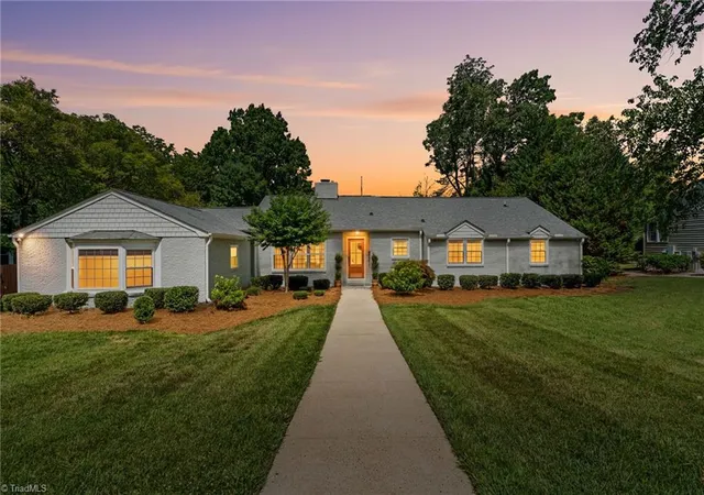 Homes for sale in High Point, NC | 1115 Rockford Rd, High Point, NC 27262 | MLS# 1225320
