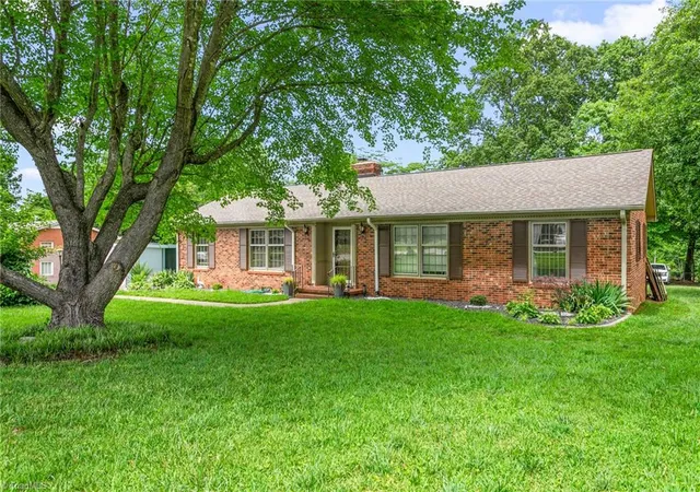 1st image of 3611 Esterwood Rd, Greensboro, NC 27405 | MLS# 1222594