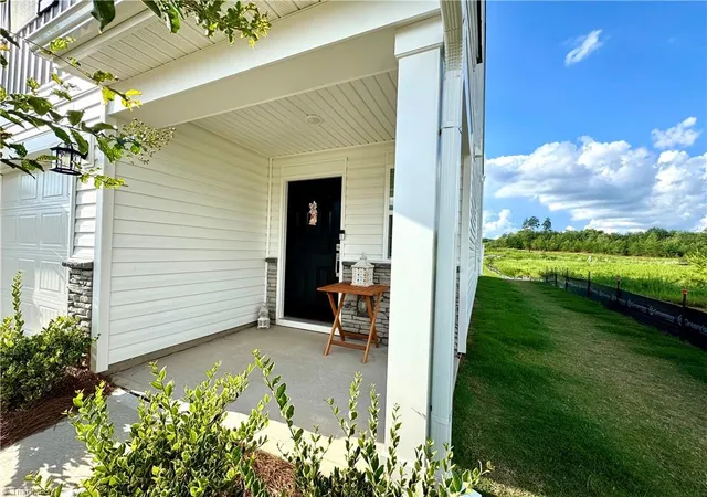 5th image of 227 Plumtree Ct, King, NC 27021 | MLS# 1230543