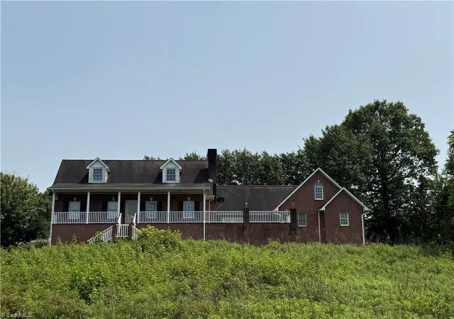Photo 1 of Single family home for sale at 591 Fox Rd, Wilkesboro, NC 28697 | MLS# 1204404 | Listing updated on 2026-07-31