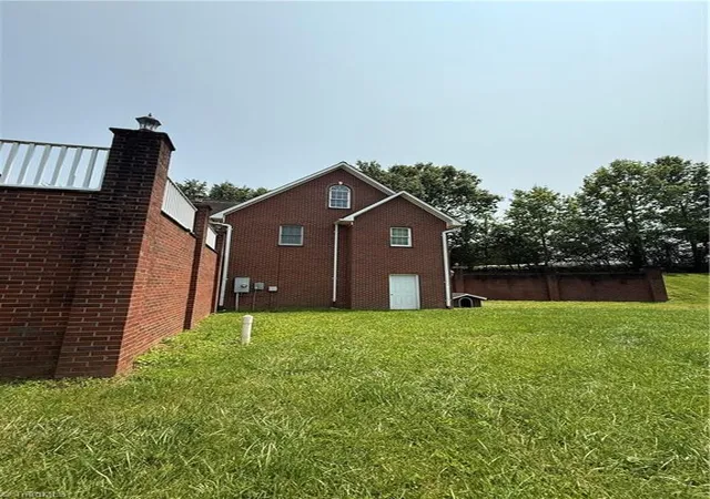 Photo 5 of Single family home for sale at 591 Fox Rd, Wilkesboro, NC 28697 | MLS# 1204404 | Listing updated on 2026-07-31