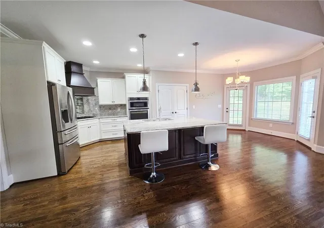 Photo 3 of Single family home for sale at 5029 Bennington Way, High Point, NC 27262 | MLS# 1230687 | Listing updated on 2026-08-10