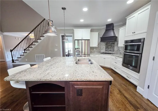 Photo 4 of Single family home for sale at 5029 Bennington Way, High Point, NC 27262 | MLS# 1230687 | Listing updated on 2026-08-10