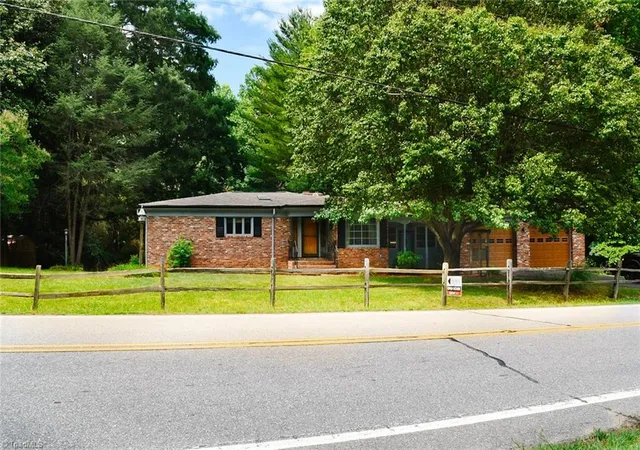Photo 1 of Sale Pending at 2575 Country Clb Rd, Wilkesboro, NC 28697 | MLS# 1225277 | Listing updated on 2026-07-29