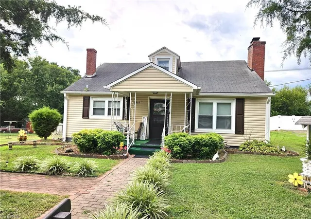 1st image of 3908 Leo St, Winston Salem, NC 27105 | MLS# 1188292