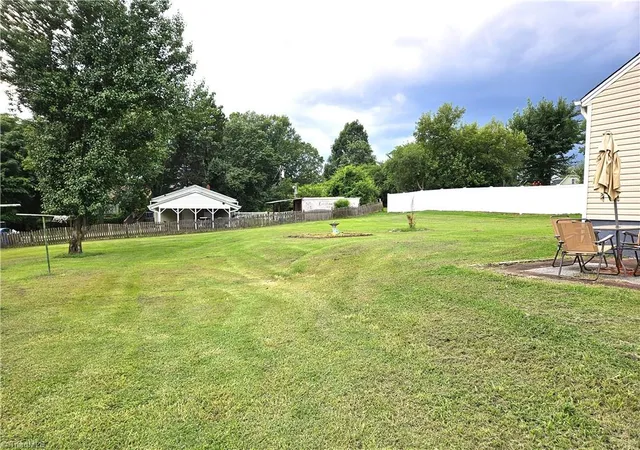 4th image of 3908 Leo St, Winston Salem, NC 27105 | MLS# 1188292