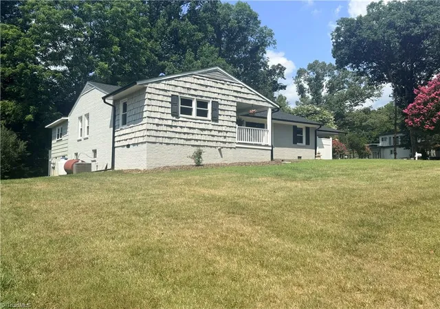 Homes for sale in Wilkesboro, NC | 555 Shady Ln, Wilkesboro, NC 28697 | MLS# 1226970