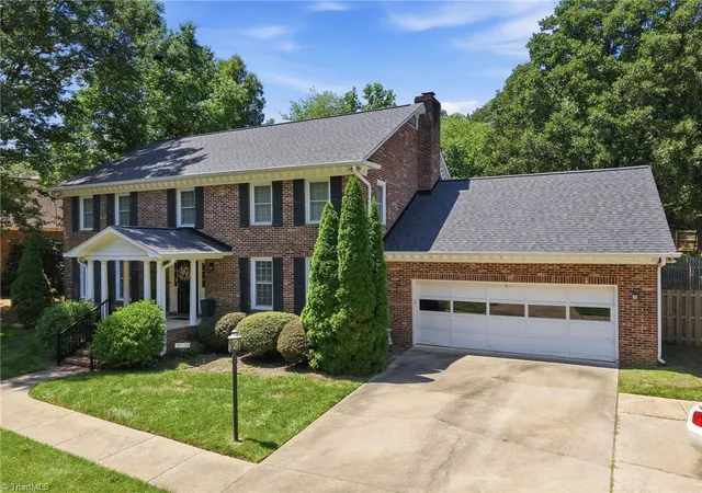 2nd image of 2019 La Dora Dr, High Point, NC 27265 | MLS# 1230426