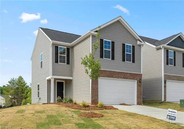 2nd image of 624 Beechwood Cir, Thomasville, NC 27360 | MLS# 1230047