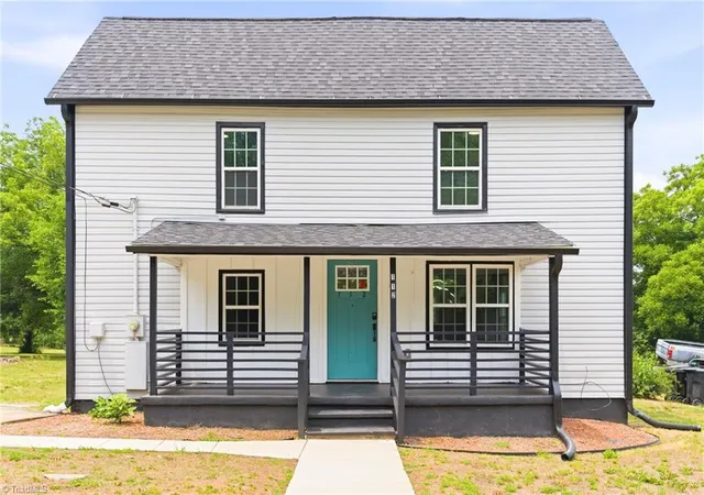 Homes for sale in Burlington, NC | 112 Jefferson St, Burlington, NC 27217 | MLS# 1223983
