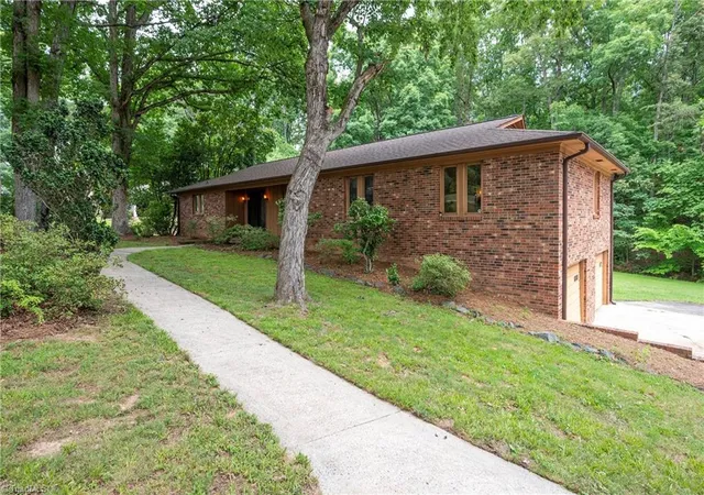 Photo 2 of Single family home for sale at 160 Sunny Acres Dr, Lewisville, NC 27023 | MLS# 1223056 | Listing updated on 2026-08-30