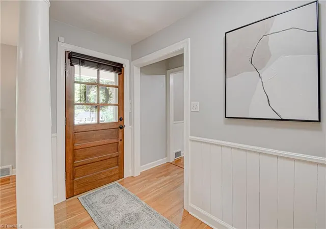 3rd image of 1016 Fenimore St, Winston Salem, NC 27103 | MLS# 1224948