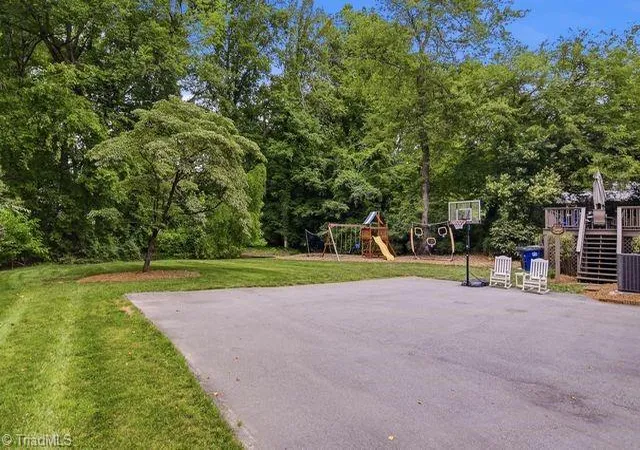 30th image of 370 Staffordshire Rd, Winston Salem, NC 27104 | MLS# 1226372
