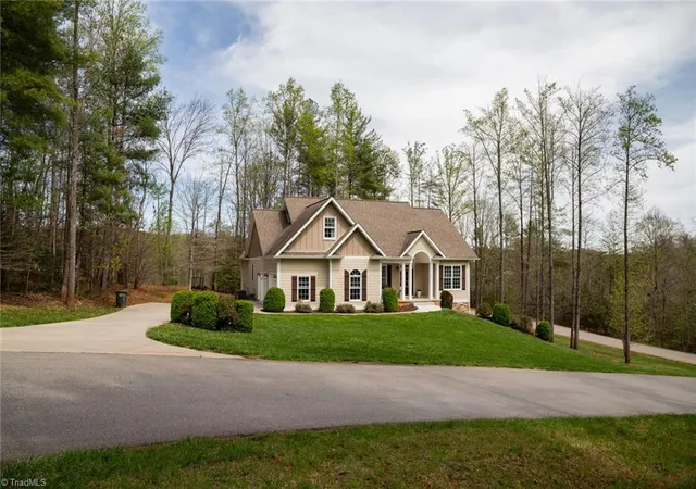 Homes for sale in Purlear, NC | 161 Burberry Dr, Purlear, NC 28665 | MLS# 1216593