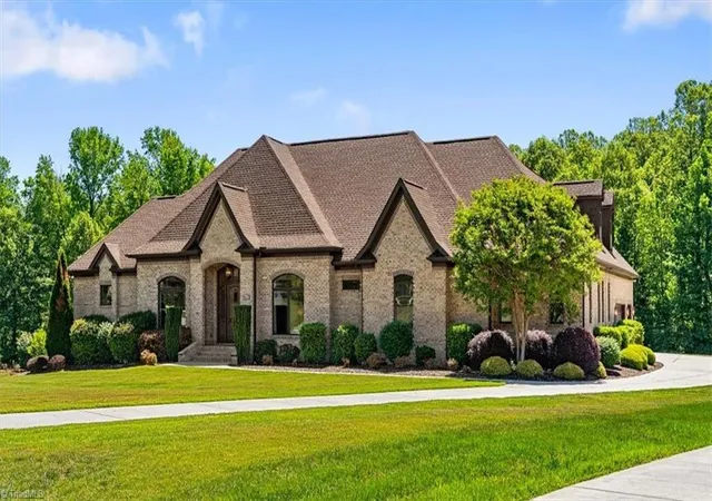 Photo 2 of Sale Pending at 6635 Linville Ridge Dr, Oak Ridge, NC 27310 | MLS# 1219126 | Listing updated on 2026-08-11