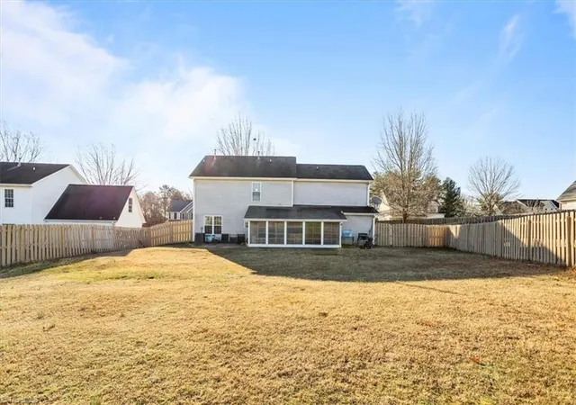 Photo 3 of Single family home for sale at 305 Carter Ridge Dr, Reidsville, NC 27320 | MLS# 1230967 | Listing updated on 2026-08-12