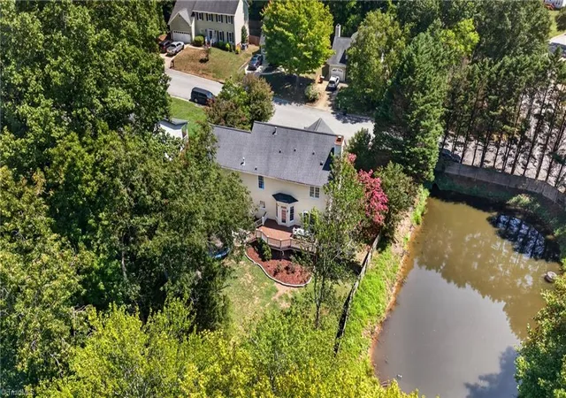 Photo 2 of Single family home for sale at 3503 Chance Rd, Greensboro, NC 27410 | MLS# 1233371 | Listing updated on 2026-09-30