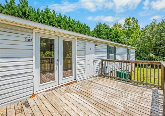 Photo 3 of Manufactured home for sale at 1017 Sourwood Dr, Hamptonville, NC 27020 | MLS# 1226888 | Listing updated on 2026-08-11