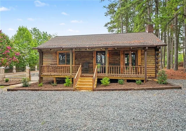 2nd image of 5241 Nc Hwy 66 S, King, NC 27021 | MLS# 1231488
