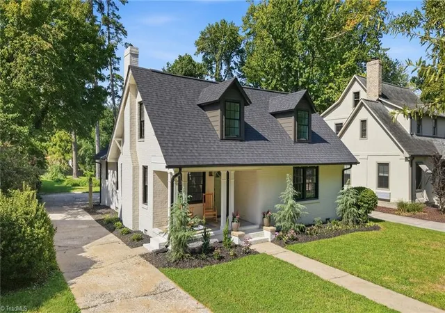 Photo 1 of Single family home for sale at 813 Arbordale Ave, High Point, NC 27262 | MLS# 1233034 | Listing updated on 2026-09-20
